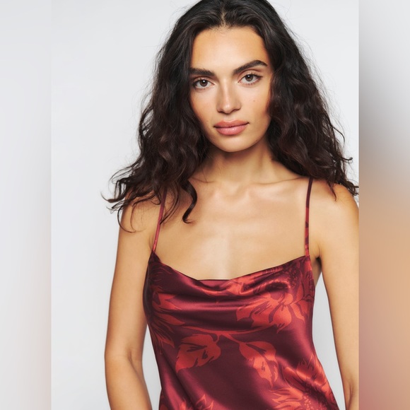 Reformation Salamanca Dress in Helios - Picture 4 of 11